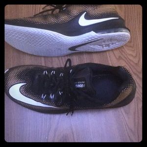 Carefully worn Air max gold/black size 14